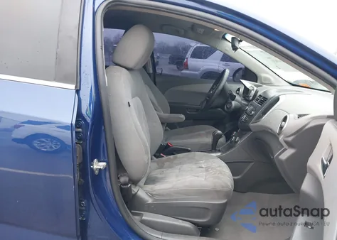 2013 Chevrolet Sonic Lt Auto z USA, uszkodzony, nr VIN 1G1JC5SH7D4237362